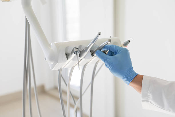 24/7 Emergency Dental Implants experts in Riverdale, CA